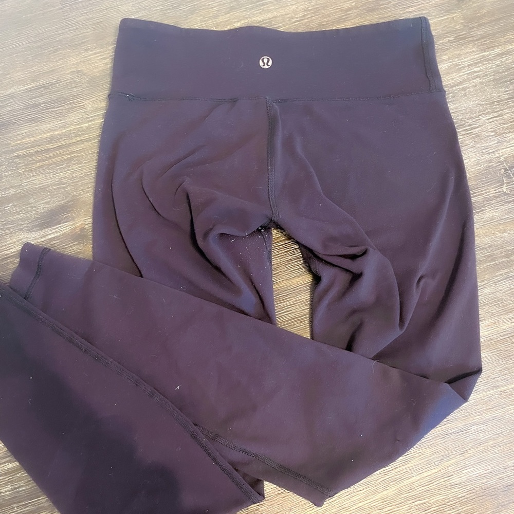 Lululemon wunder under size 6 black tight